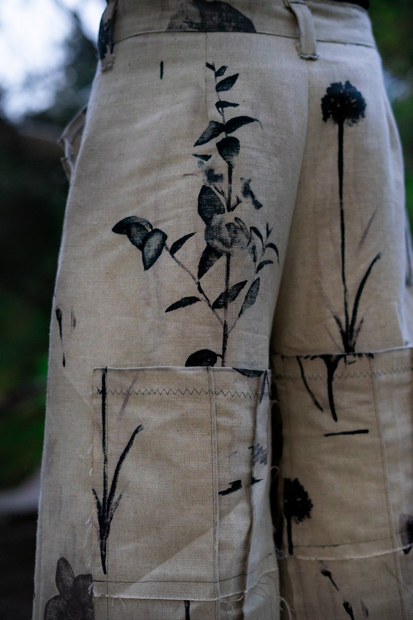 Broka 1/10 Flower Print Pants