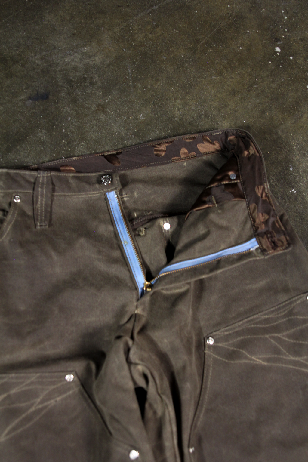 Piece 6 Bottoms 1 of 1 (Waxed)