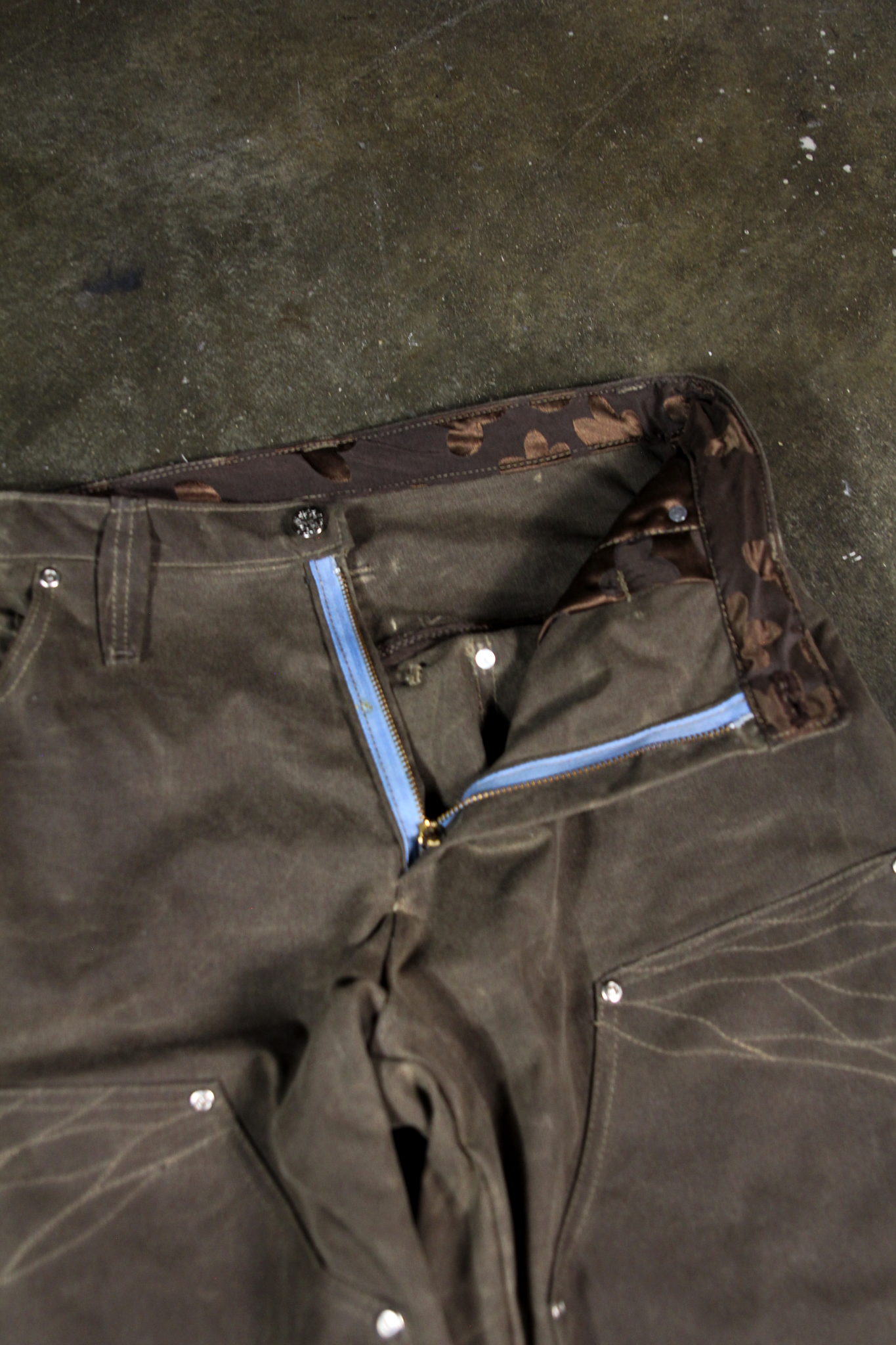 Piece 6 (Waxed) 1 OF 1